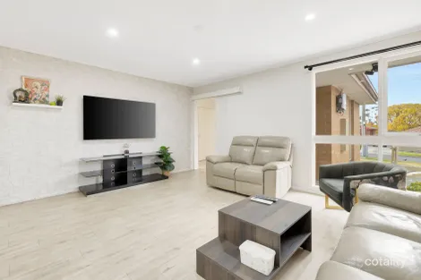Property photo of 13 Plumpton Avenue Craigieburn VIC 3064