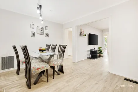 Property photo of 13 Plumpton Avenue Craigieburn VIC 3064