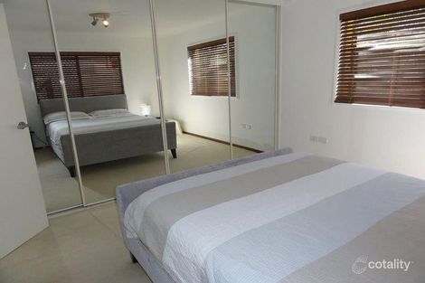 Property photo of 39 Savoy Drive Broadbeach Waters QLD 4218