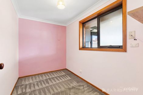Property photo of 2/122 Tower Road Werribee VIC 3030