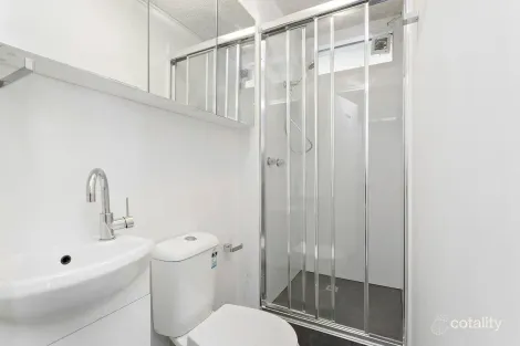 Property photo of 108/44-46 Barkly Street St Kilda VIC 3182