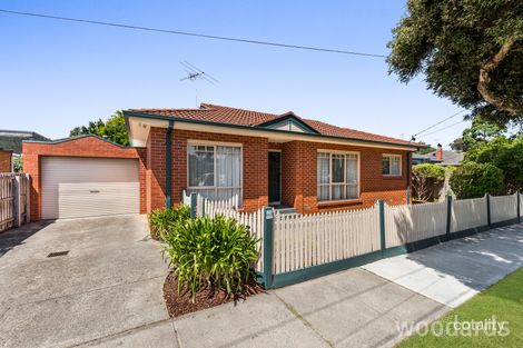Property photo of 36 Richard Street Bentleigh East VIC 3165