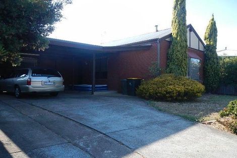 8 Dianne Ct, Canadian, VIC 3350