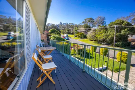 Property photo of 9 Paradise Avenue Forster NSW 2428