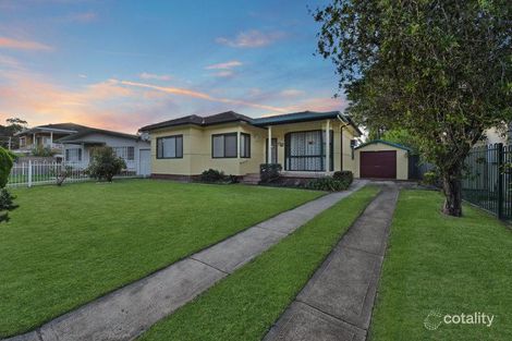 25 Goodacre Ave, Fairfield West, NSW 2165