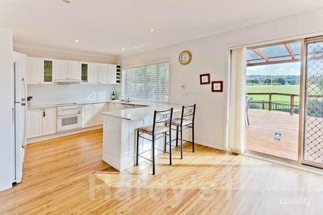 Property photo of 2 Sydney Road Warriewood NSW 2102