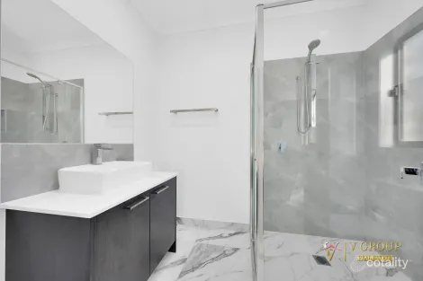 Property photo of 12 Clowes Street Mickleham VIC 3064