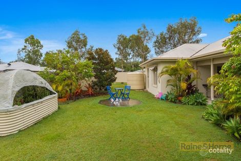 Property photo of 8 Sugar Glider Drive Pottsville NSW 2489
