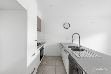Property photo of 2/69 Babele Road Tarneit VIC 3029