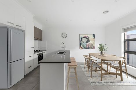 Property photo of 2/69 Babele Road Tarneit VIC 3029