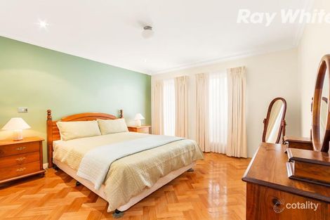 Property photo of 16 Thrush Street South Morang VIC 3752