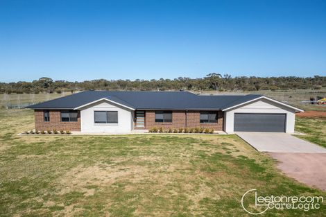 Property photo of 2 Qualitary Road Merungle Hill NSW 2705