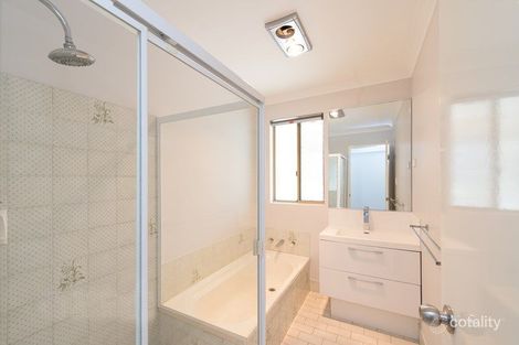 Property photo of 28 Willshire Way Yangebup WA 6164