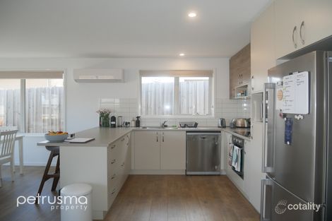 Property photo of 2/30 Horsham Road Oakdowns TAS 7019