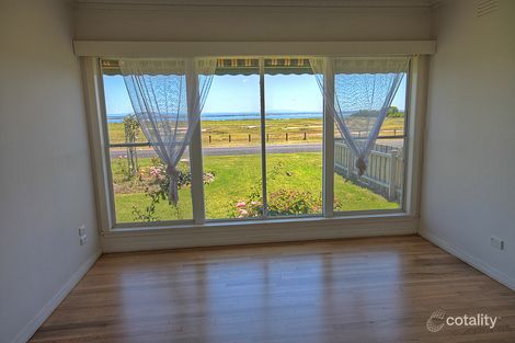 Property photo of 12 View Street Paynesville VIC 3880