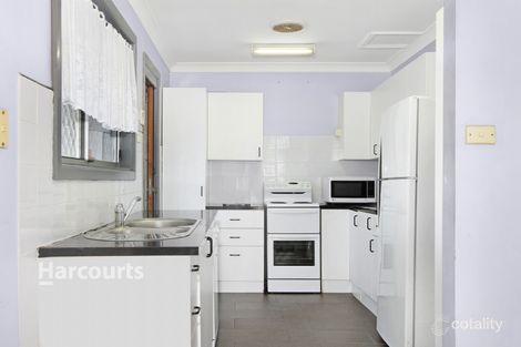 Property photo of 4 Culgoa Crescent Koonawarra NSW 2530