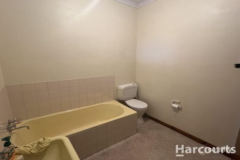 Property photo of 8 Errett Street Horsham VIC 3400