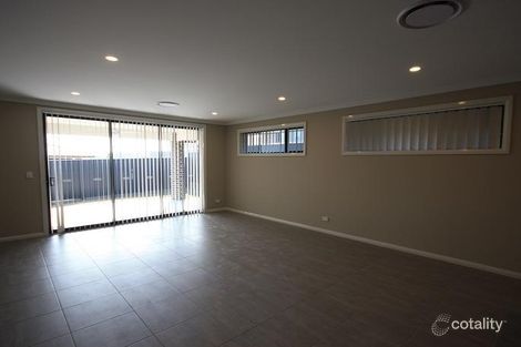 Property photo of 19 Summers Street Spring Farm NSW 2570