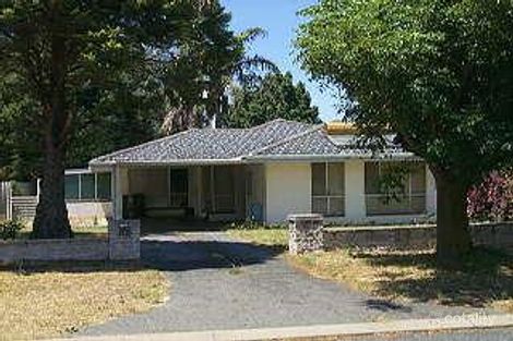 3 Essex St, Forrestfield, WA 6058