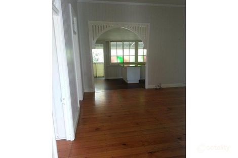 Property photo of 32 Ennever Street Bardon QLD 4065