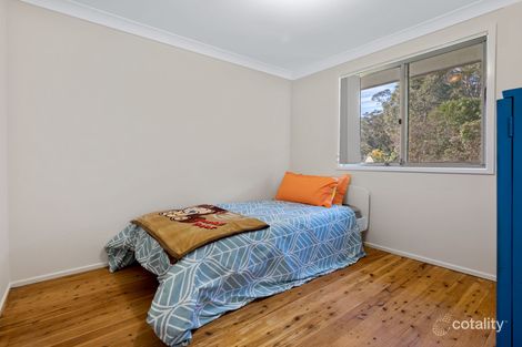 Property photo of 16 Larapinta Crescent St Helens Park NSW 2560