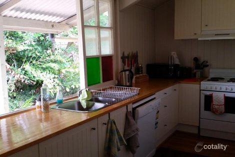 Property photo of 32 Ennever Street Bardon QLD 4065