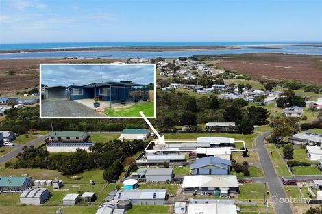 Property photo of 14 Newhaven Crescent McLoughlins Beach VIC 3874