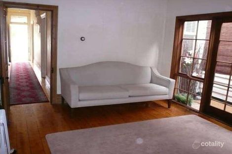 Property photo of 14 Merton Place Albert Park VIC 3206