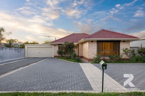 6 Baroona St, Pooraka, SA 5095