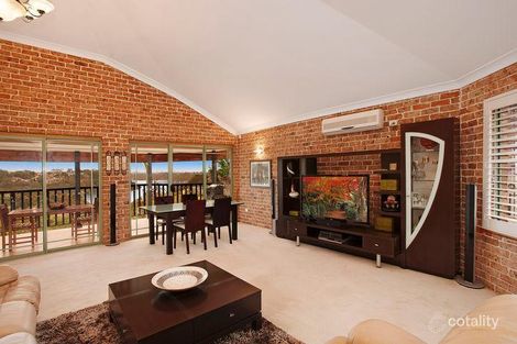 Property photo of 62 Hobart Place Illawong NSW 2234