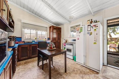 Property photo of 38 Dyte Parade Ballarat East VIC 3350