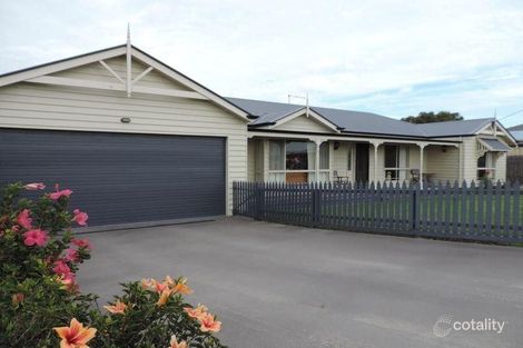 Property photo of 26 Bream Road Lake Tyers Beach VIC 3909