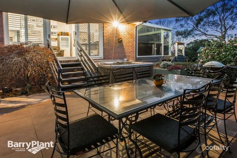 48 Ellinbank Cres, Mornington, VIC 3931