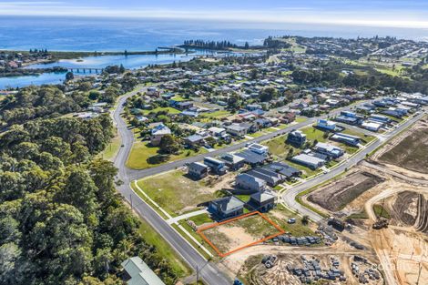 9 Nutleys Creek Rd, Bermagui, NSW 2546