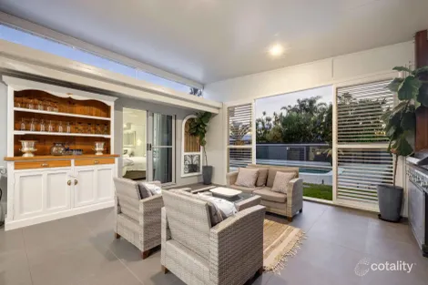 Property photo of 68 Lapoinya Crescent Warana QLD 4575