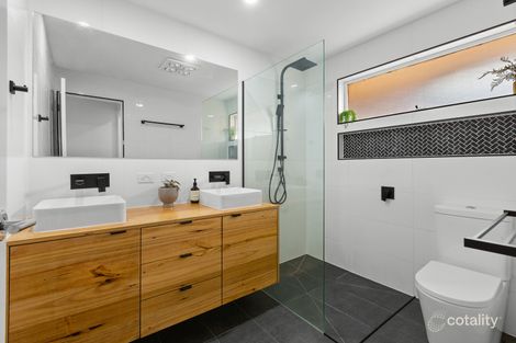 Property photo of 1/24 Belinda Close Kilsyth VIC 3137