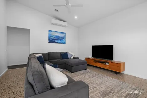 Property photo of 18 Roberts Street Torquay VIC 3228