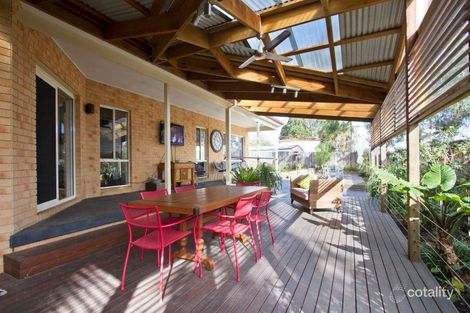 Property photo of 11 Pepperbush Crescent Langwarrin VIC 3910