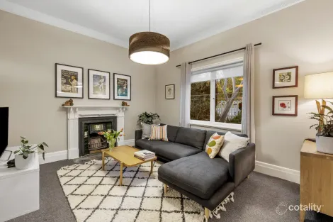 Property photo of 4 Alfred Road Essendon VIC 3040