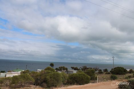 Property photo of 5 Pirie View Road Weeroona Island SA 5495