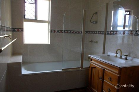 Property photo of 11 Harrow Street Greenmount QLD 4359