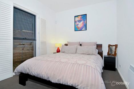 Property photo of 18 Ivory Way Brunswick East VIC 3057