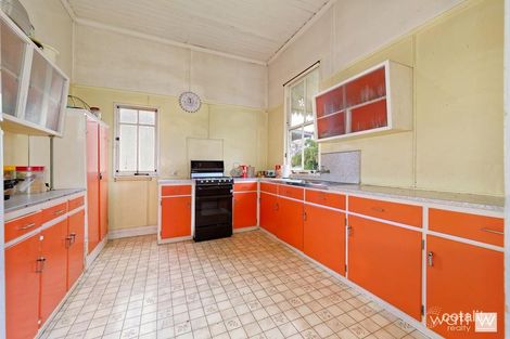 Property photo of 30 Walmsley Street Kangaroo Point QLD 4169