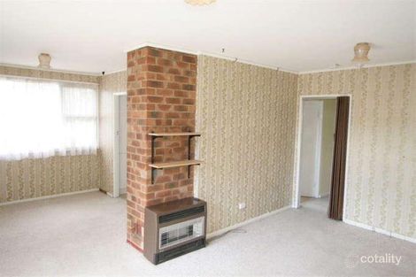 Property photo of 10 Mackennal Street Lyneham ACT 2602