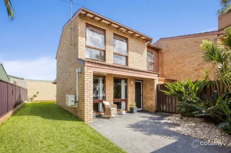10/9-11 Bruce Rd, Fernhill, NSW 2519