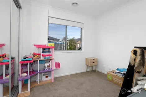 Property photo of 187 Dyson Drive Alfredton VIC 3350