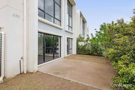 Property photo of 23 Manchester Crescent Bundoora VIC 3083