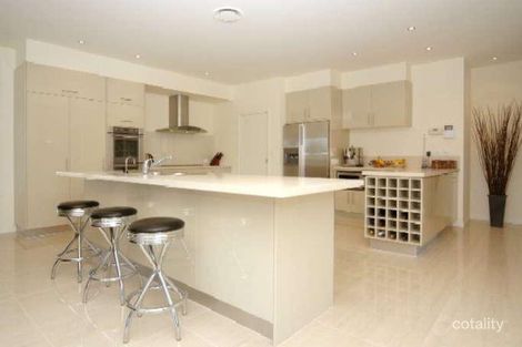 Property photo of 161 Sir Bruce Small Boulevard Benowa QLD 4217