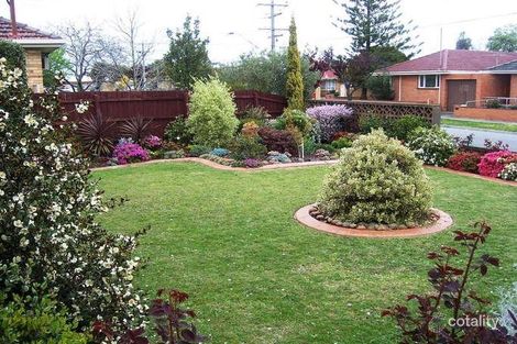 Property photo of 15 Dunearn Road Dandenong North VIC 3175