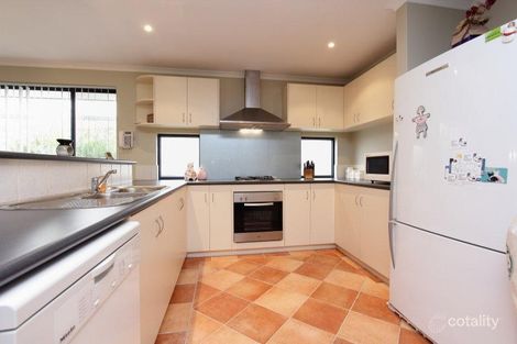 Property photo of 39 Carlton Loop Canning Vale WA 6155